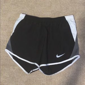 Youth X-Small Nike short